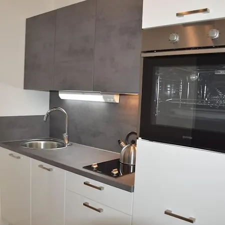 Cosy Aura 3, 100m From Amphitheater Apartment Pula