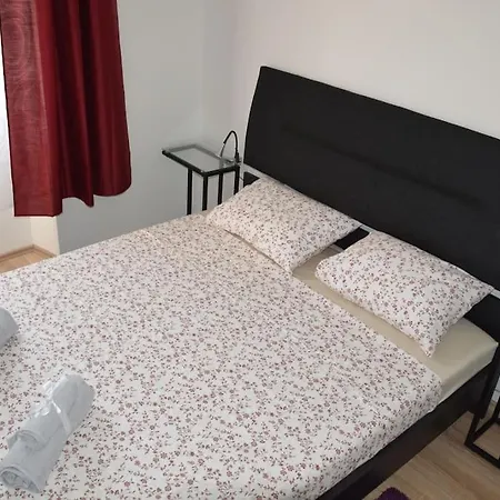 Apartment Cosy Aura 3, 100m From Amphitheater Pula